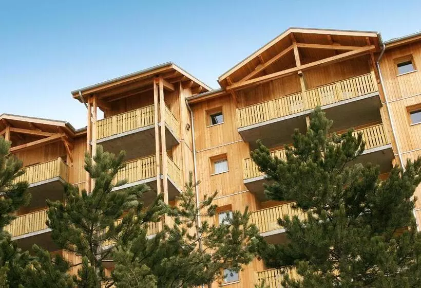 Отель Noemys Les Toits Du Devoluy