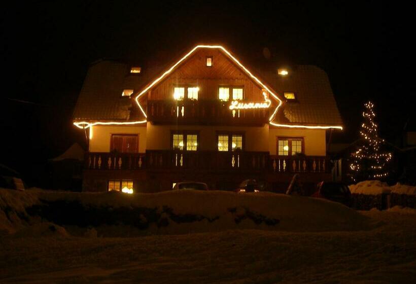 Hotel Pension Luscinia