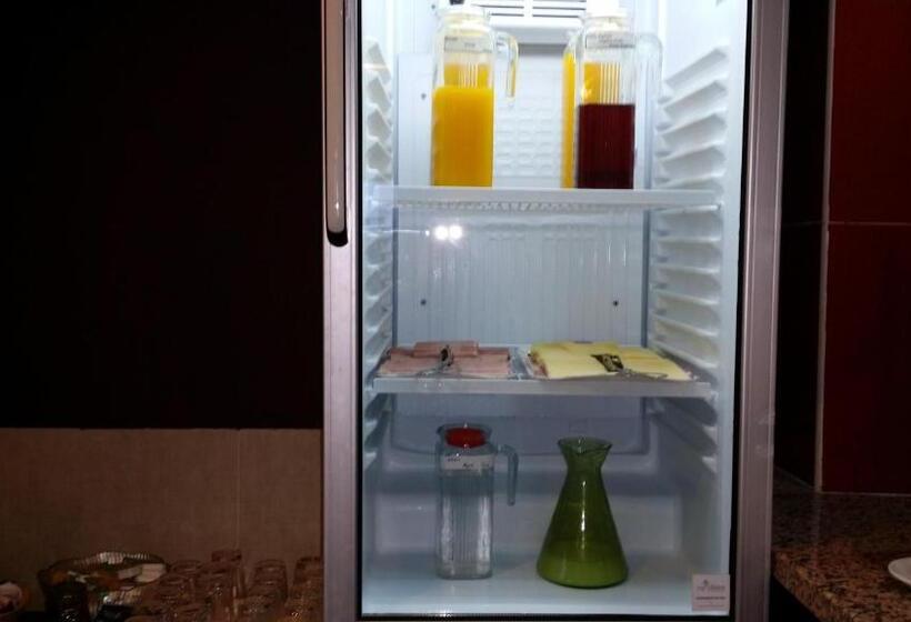 هتل Residencial Pinto