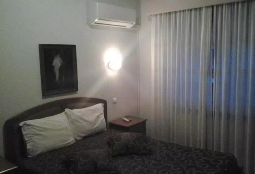 هتل Residencial Pinto