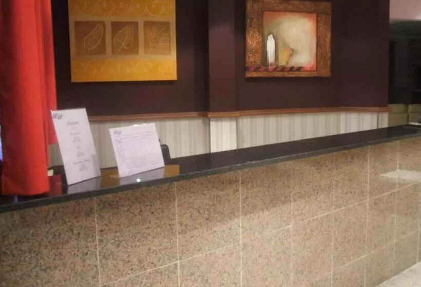 هتل Residencial Pinto