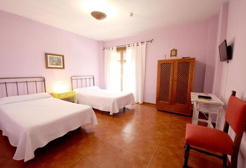 田舎風ホテル Boutique Alicia Carolina