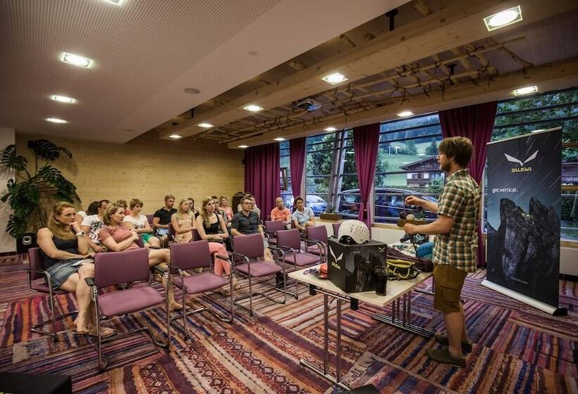 בית מלון כפרי Salzburger Hof Leogang