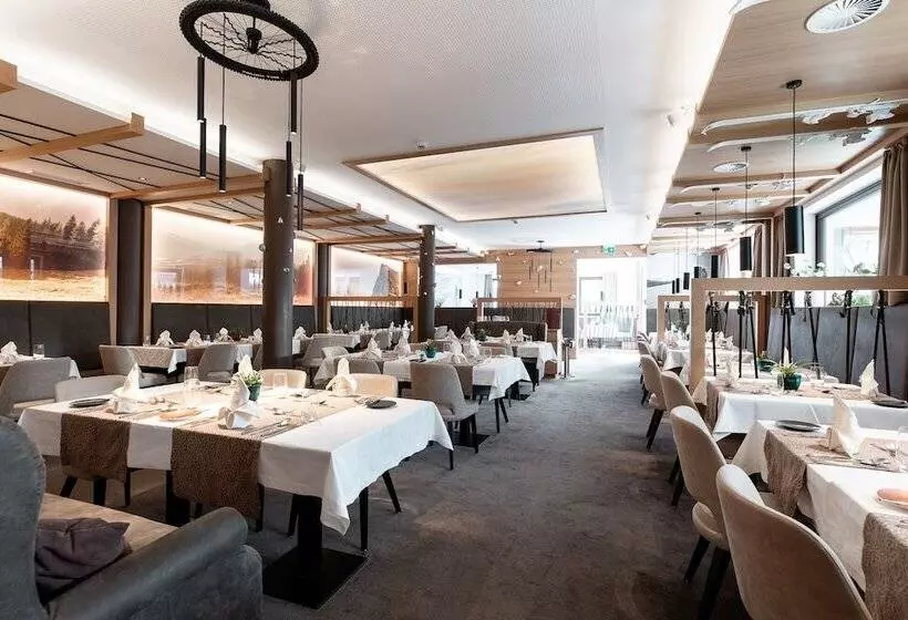 בית מלון כפרי Salzburger Hof Leogang