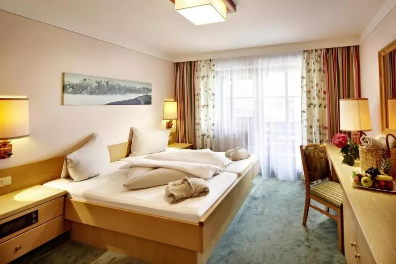 בית מלון כפרי Salzburger Hof Leogang