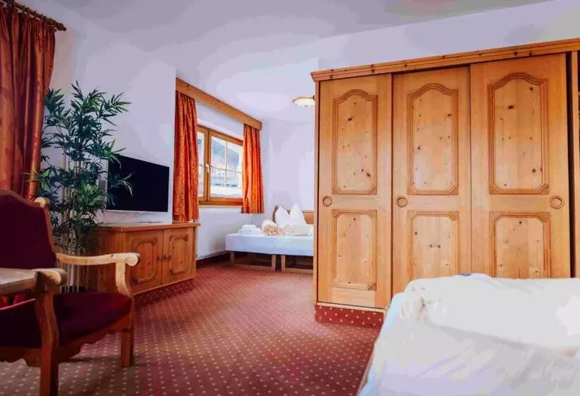 ホテル In The Heart Of The Alps