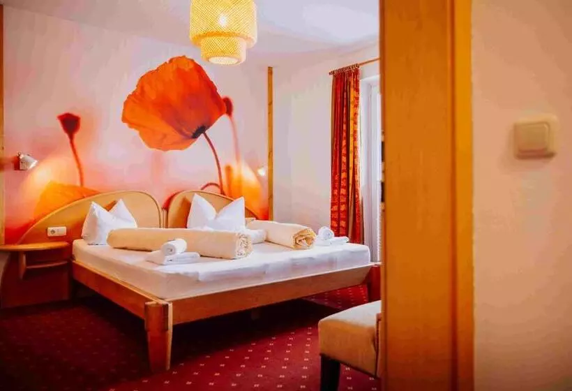 ホテル In The Heart Of The Alps