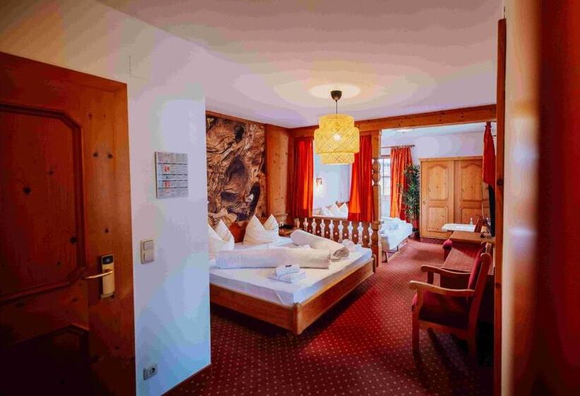 בית מלון כפרי In The Heart Of The Alps