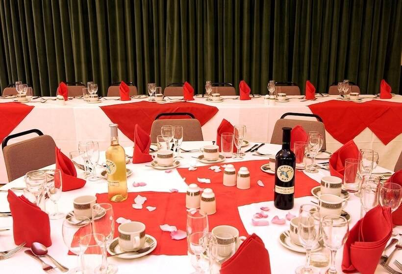 호텔 The Horseshoe Inn