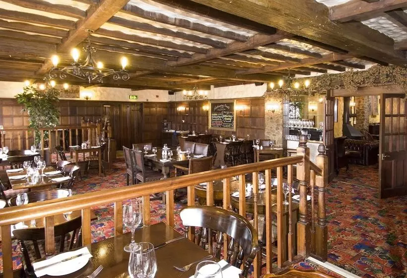 בית מלון כפרי The Horseshoe Inn