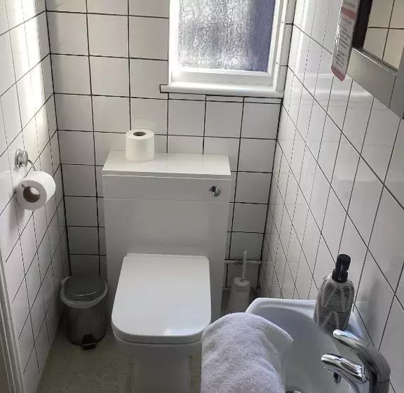 Отель The Riverside