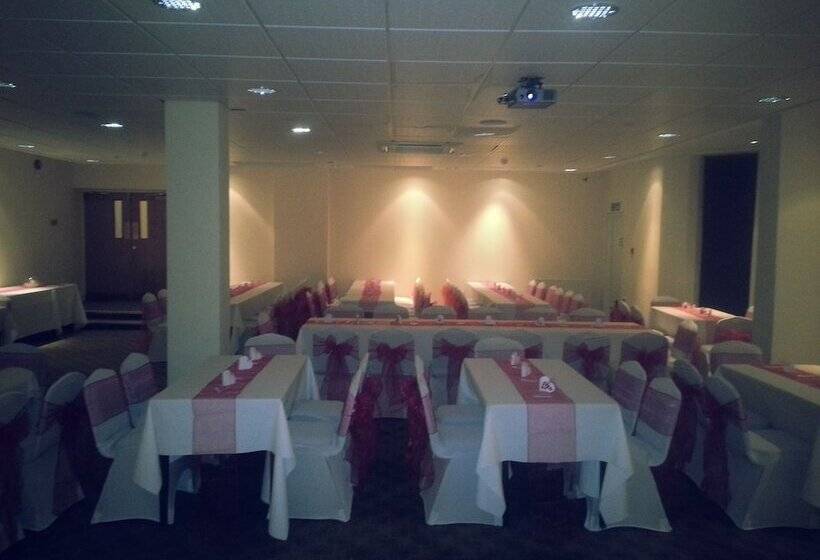 فندق The Windsor