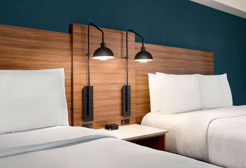 فندق Wyndham Garden Niagara Falls Fallsview