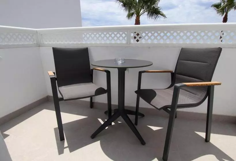 Ramada Hotel & Suites By Wyndham Costa Del Sol