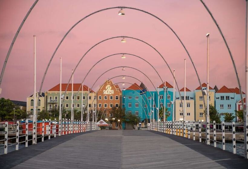 Brion City Hotel Bw Signature Collection