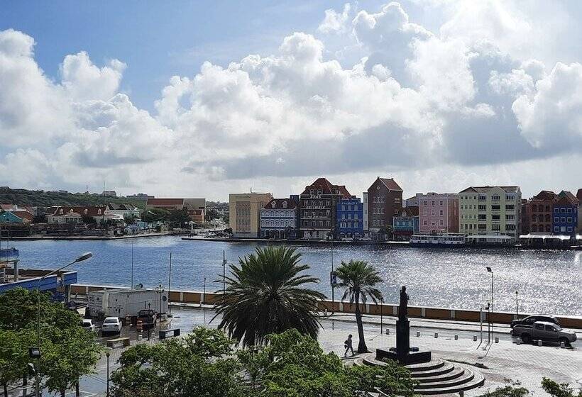 Brion City Hotel Bw Signature Collection