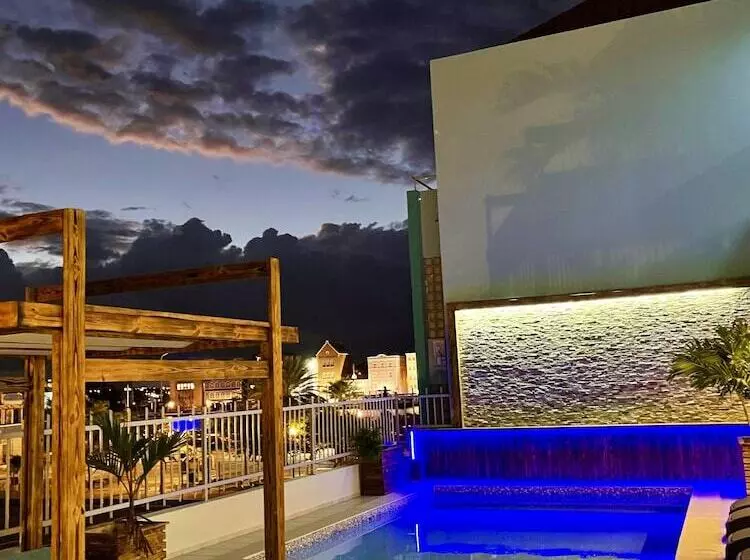 Brion City Hotel Bw Signature Collection