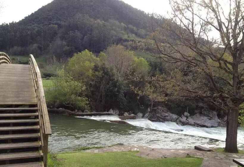 پانسیون Posada Rincón Del Pas