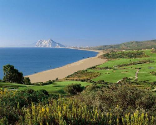 Apartamentos Turisticos Aureus Bahia Sur