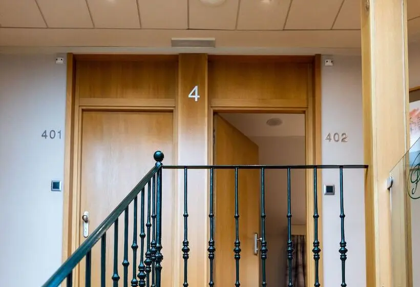 Hostal Windsor Puerta del Sol