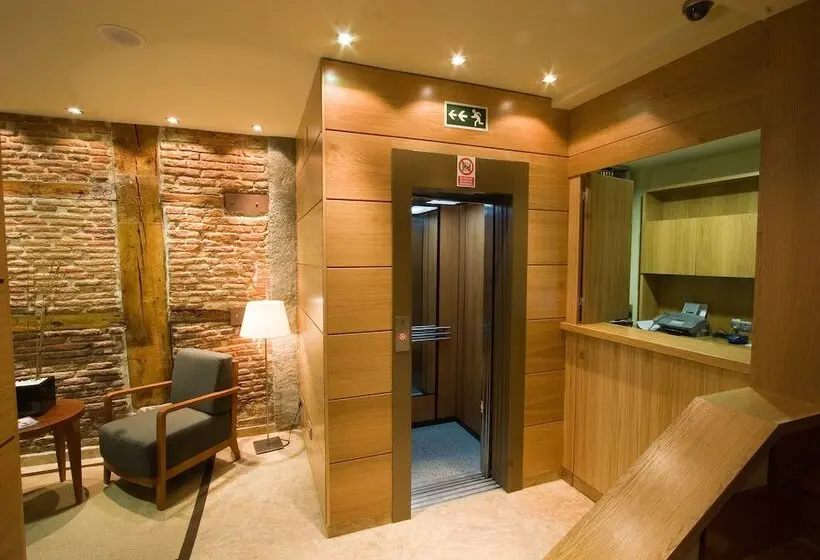 Hostal Windsor Puerta del Sol