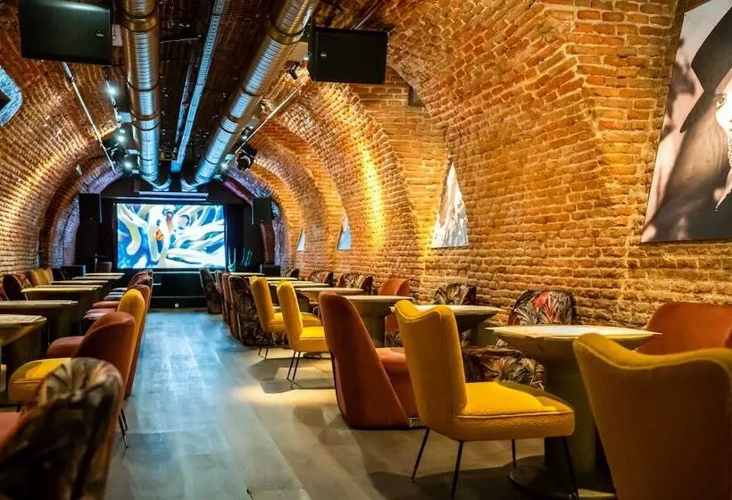 Hostal Windsor Puerta del Sol