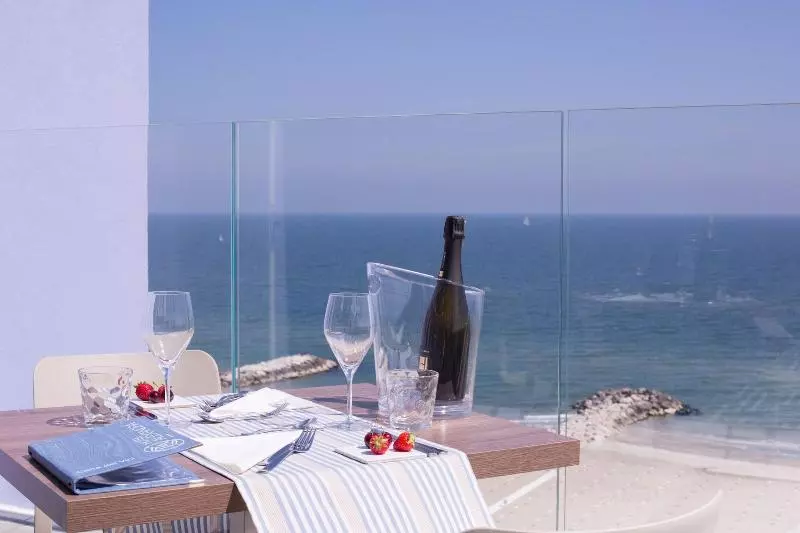 Otel Alexandra Beach Front Xxl Breakfast & Brunch Until 12 30pm