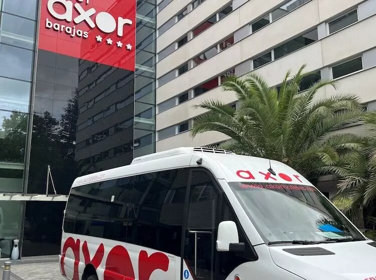 هتل Axor Feria