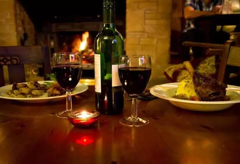 ホテル Baskerville House