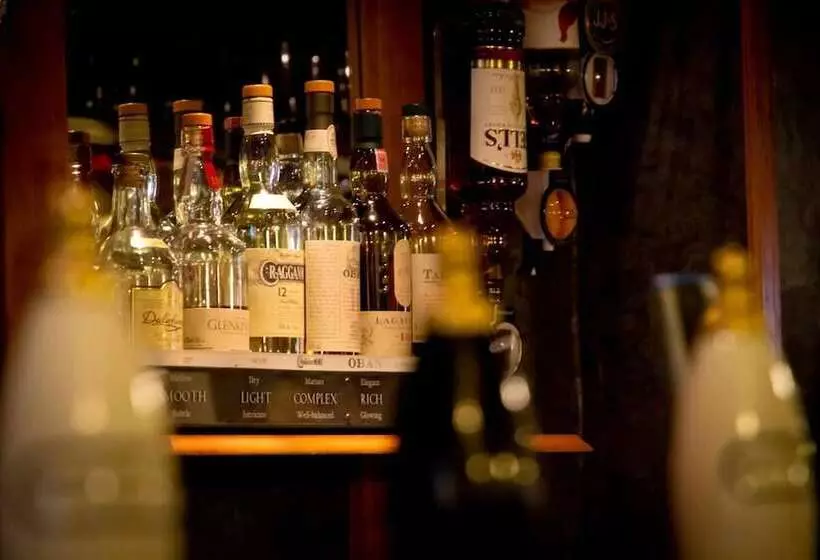 ホテル Baskerville House