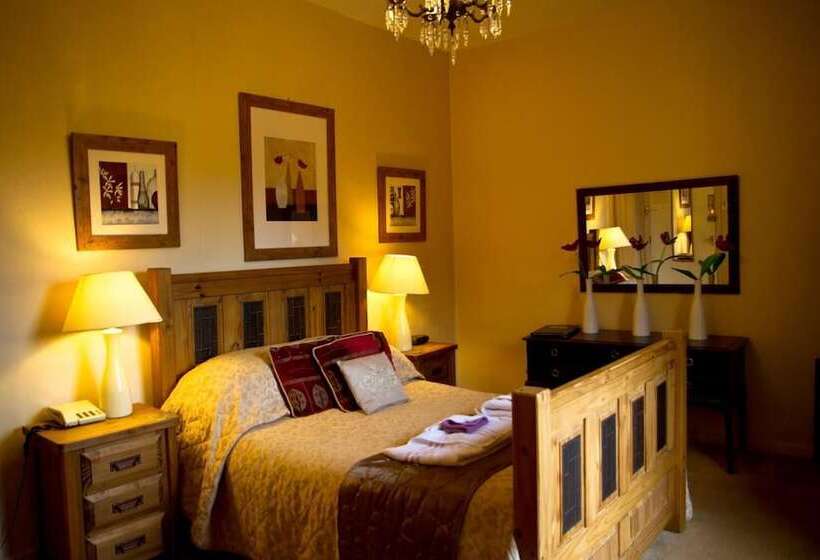 Hotel Baskerville House