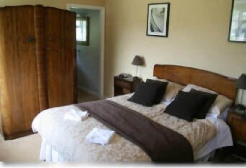 Hotel Baskerville House