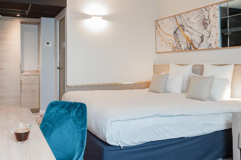 Brit Hotel Orléans St Jean De Braye   L Antarès