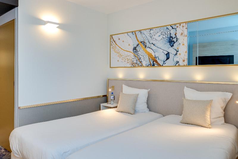 Brit Hotel Orléans St Jean De Braye   L Antarès