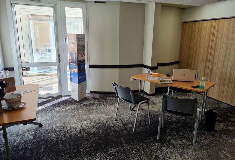 Brit Hotel Orléans St Jean De Braye   L Antarès