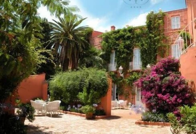 Отель Boutique Conde De La Corte