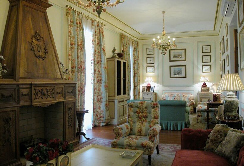 Отель Boutique Conde De La Corte