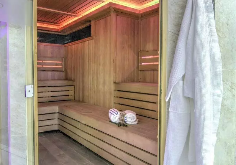 Отель China Fleet Country Club