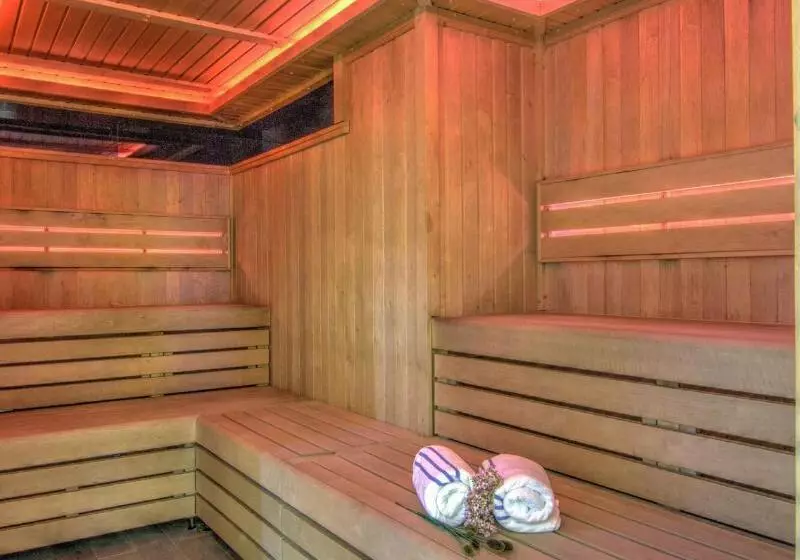 Отель China Fleet Country Club