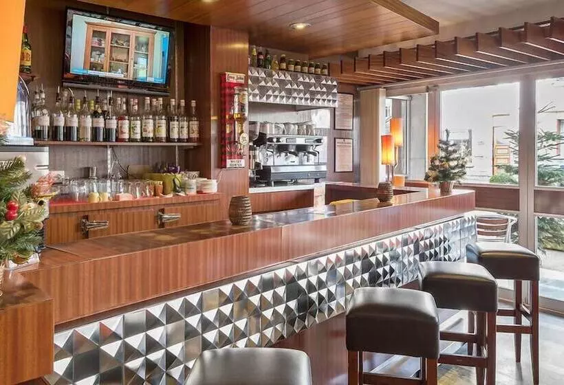 Cit Hotel Grand Hotel L Etape