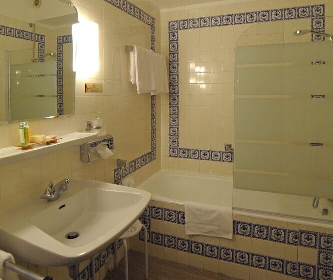 Cit Hotel Grand Hotel L Etape