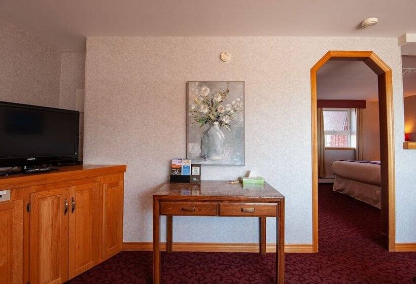 Отель Dutch Inn