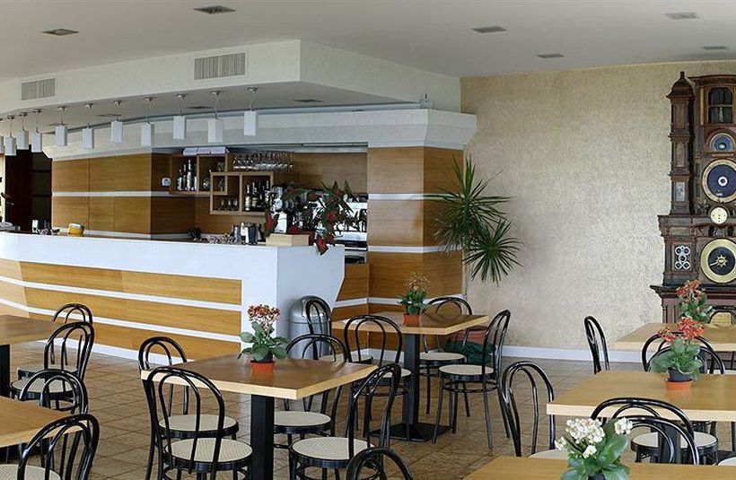 호텔 Emmaus Albergo del Bosco