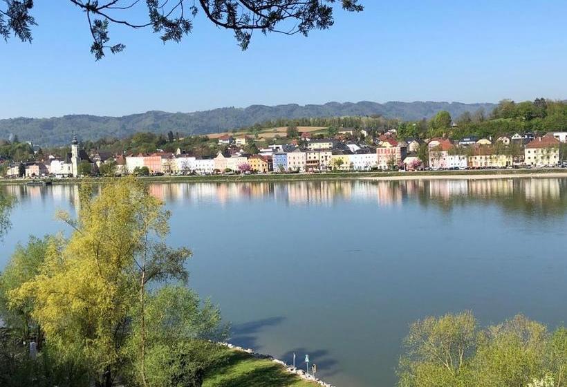 Отель Restaurant Faustschlössl