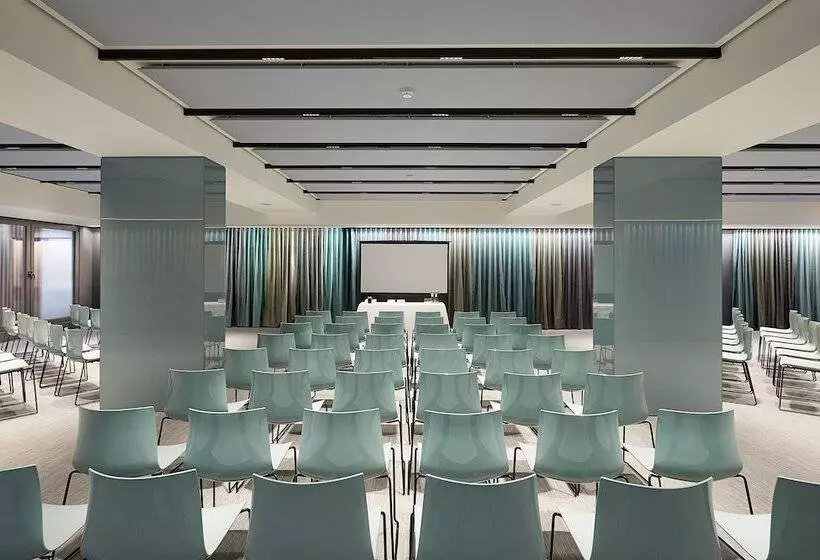 호텔 Four Points By Sheraton Venice Mestre