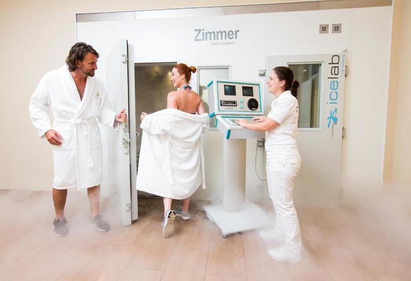 בית מלון כפרי Gesundheitsresort Bad St. Leonhard