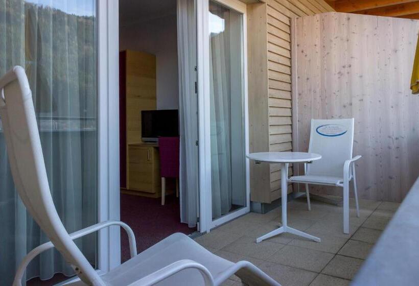 בית מלון כפרי Gesundheitsresort Bad St. Leonhard