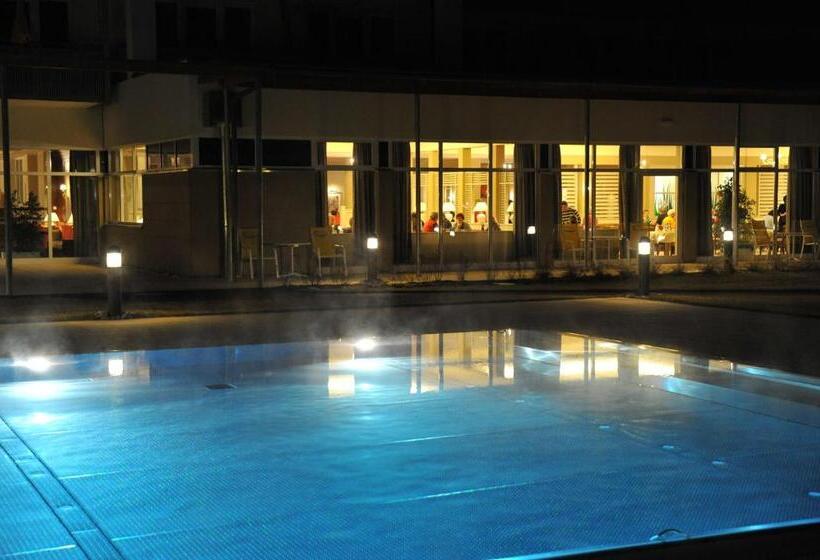 בית מלון כפרי Gesundheitsresort Bad St. Leonhard