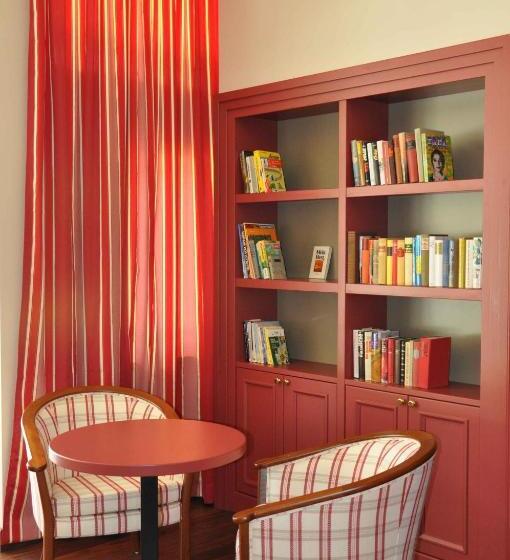 בית מלון כפרי Gesundheitsresort Bad St. Leonhard