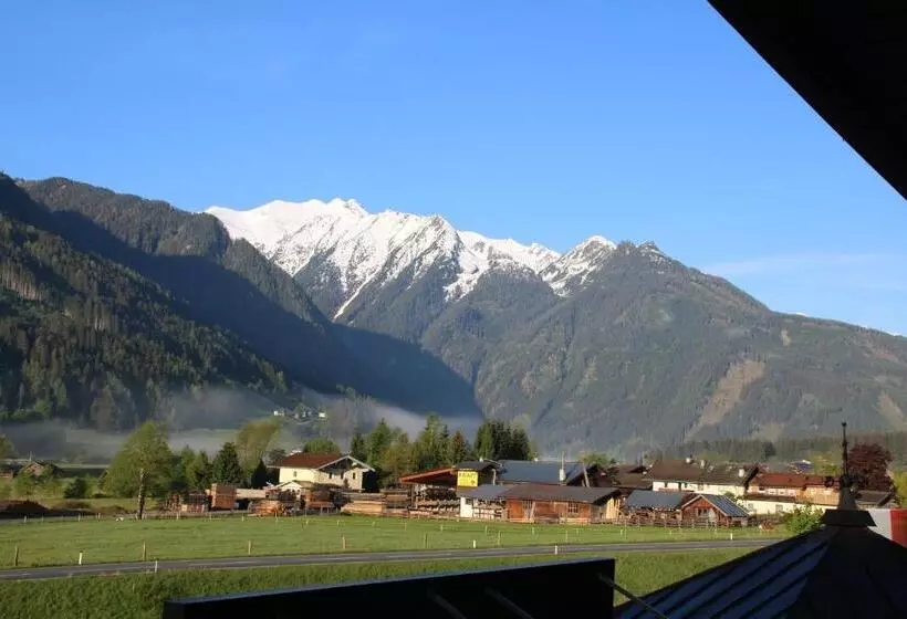 Hotel Landhaus Rohregger